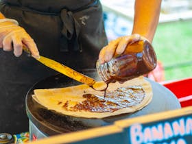 Bright Make it, Bake it, Grow it Market