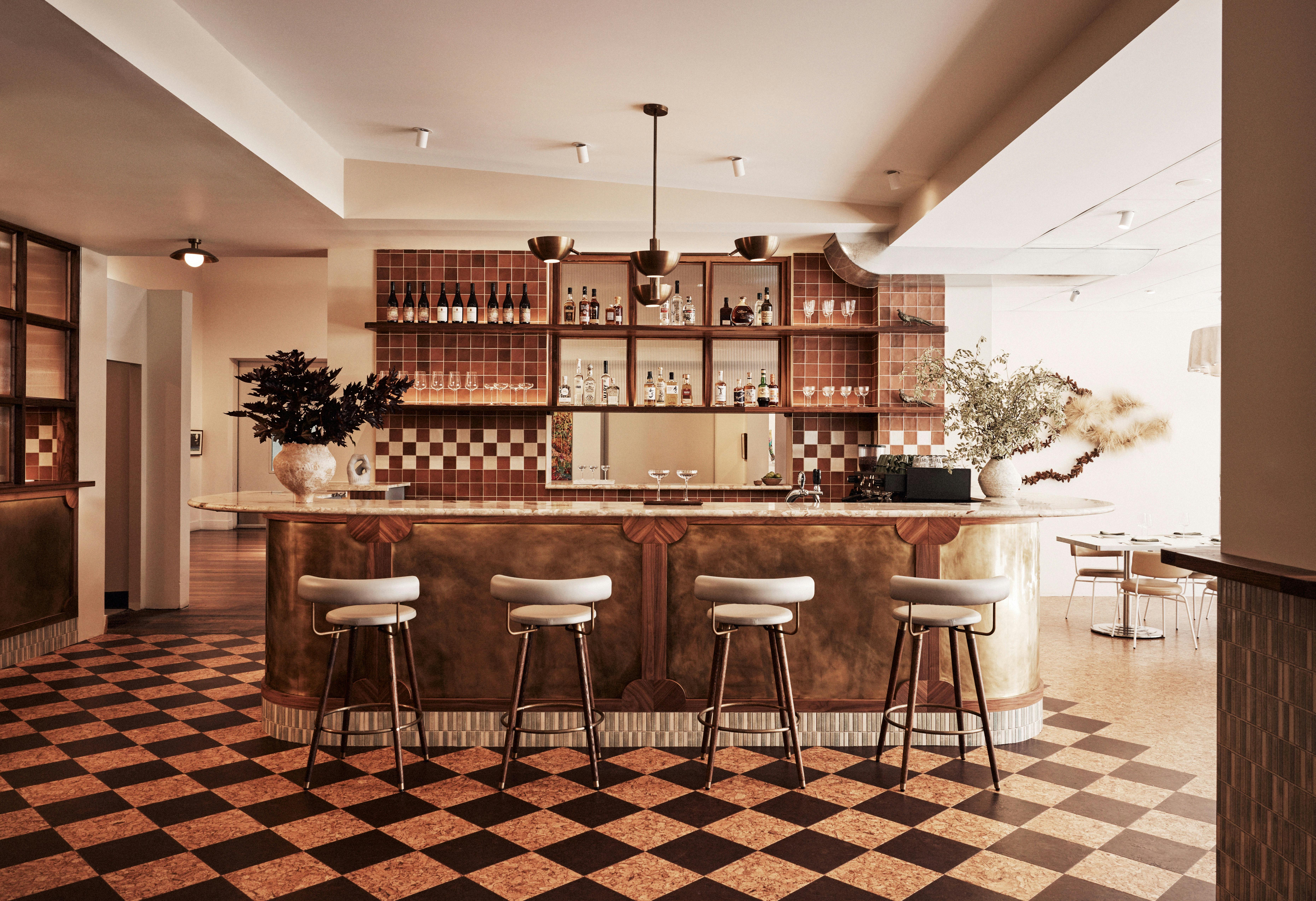 Hazel Küche und Bar