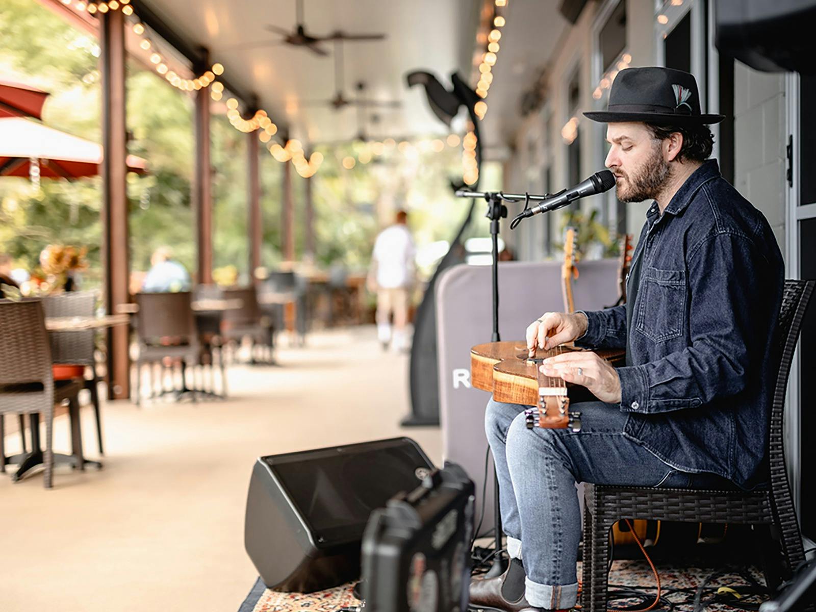 Live Music on Sunday at Kondalilla Restaurant