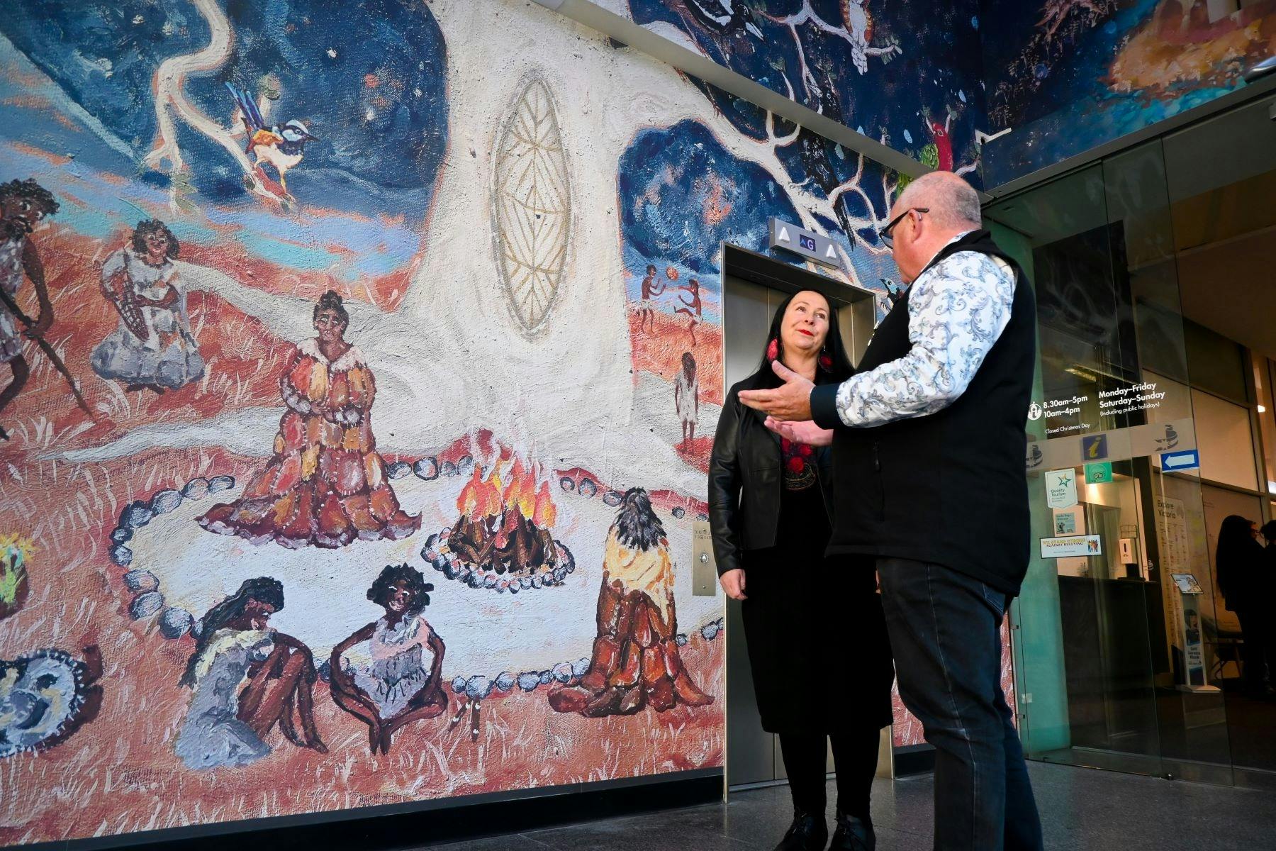 Acknowledgement of Country Mural: Mundi-gurrk and Wurring, wurring Family Gathering by the Biyal