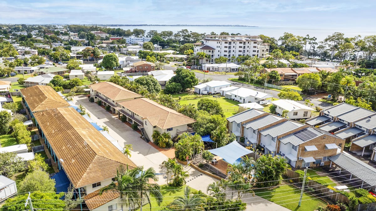Arlia Sands Apartments