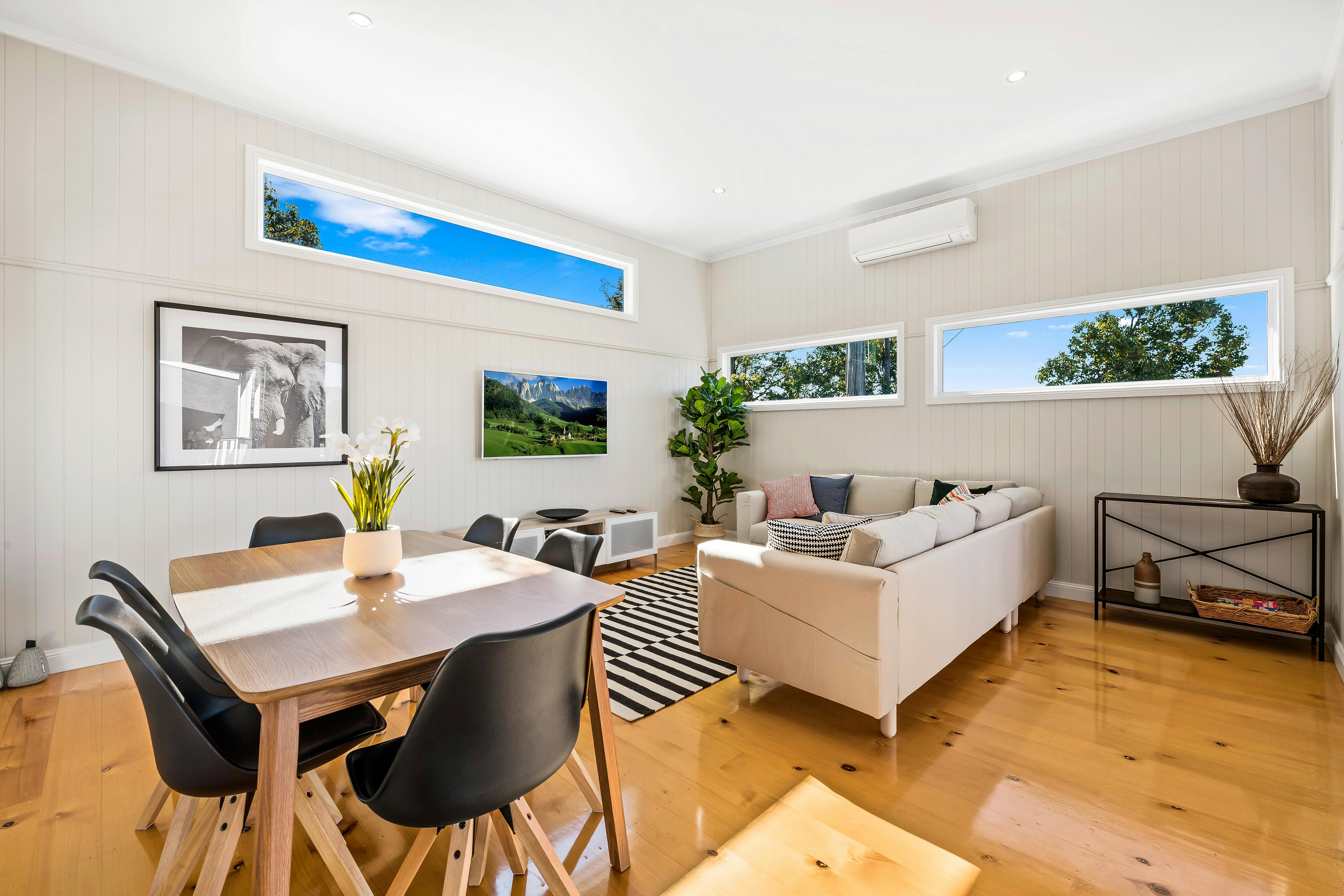 Bluestone - Shop Lounge/Dining