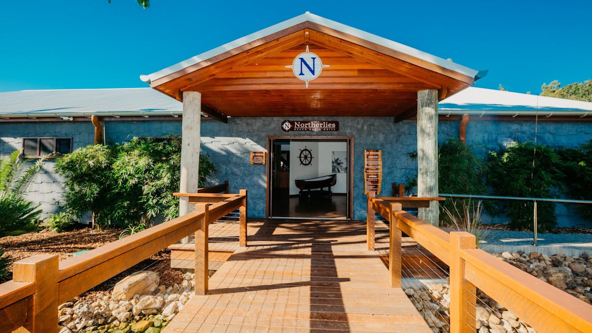 Award winning Restaurant and Bar in the Whitsundays, Northerlies Beach Bar and Grill
