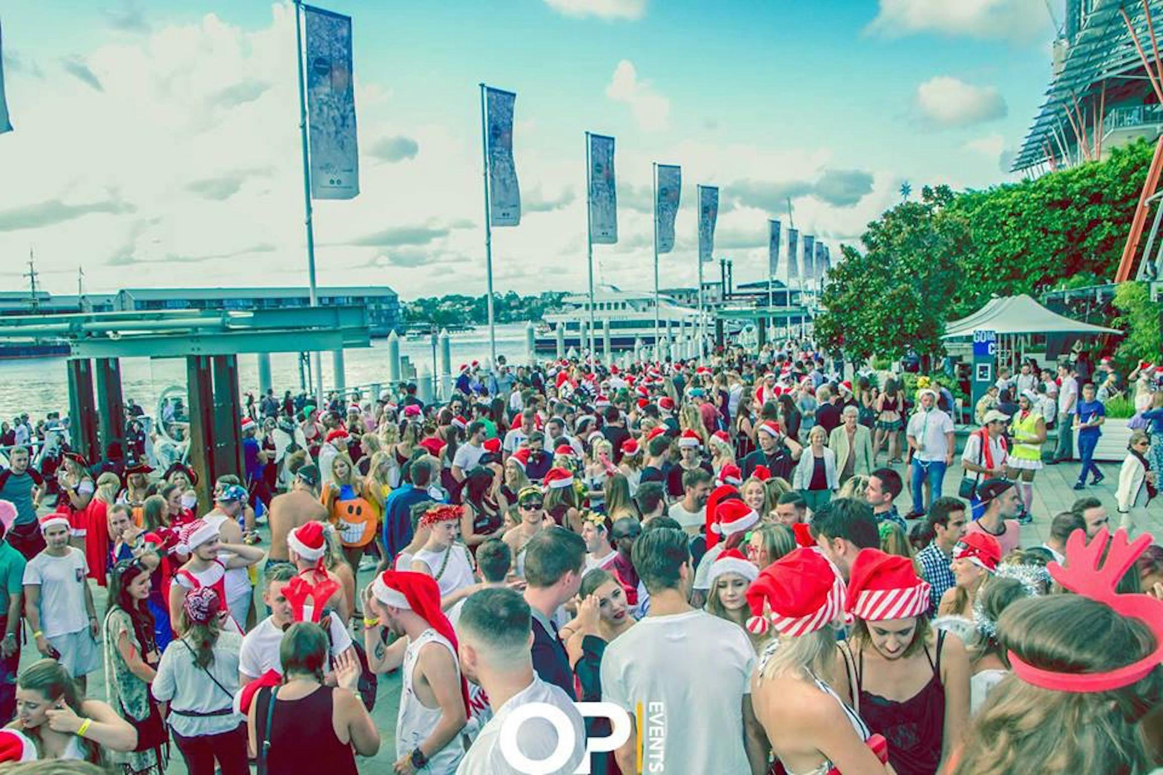 The Ultimate Sydney Christmas Eve Cruise Sydney, Australia Official