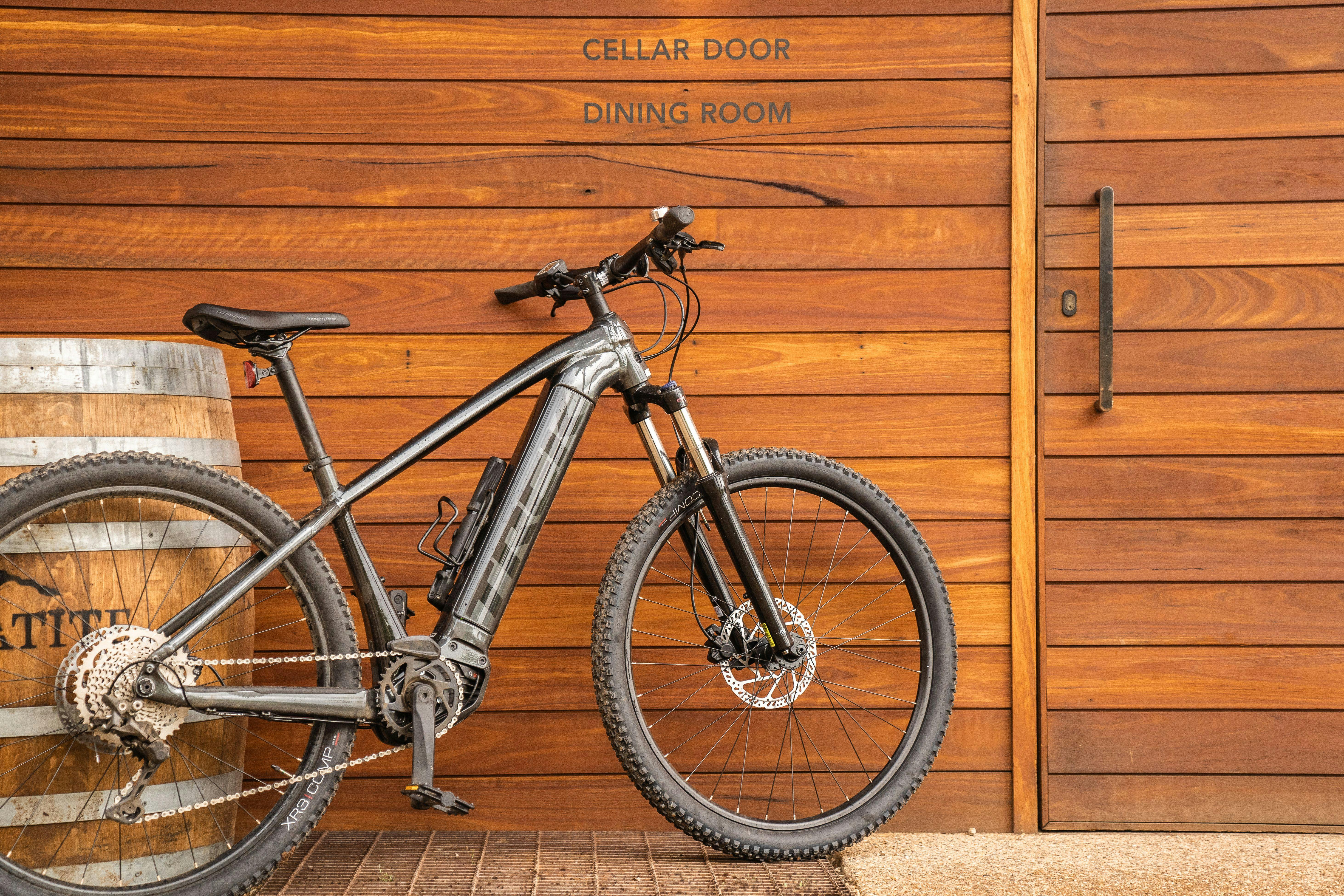 ebike ride to Delatite Winery