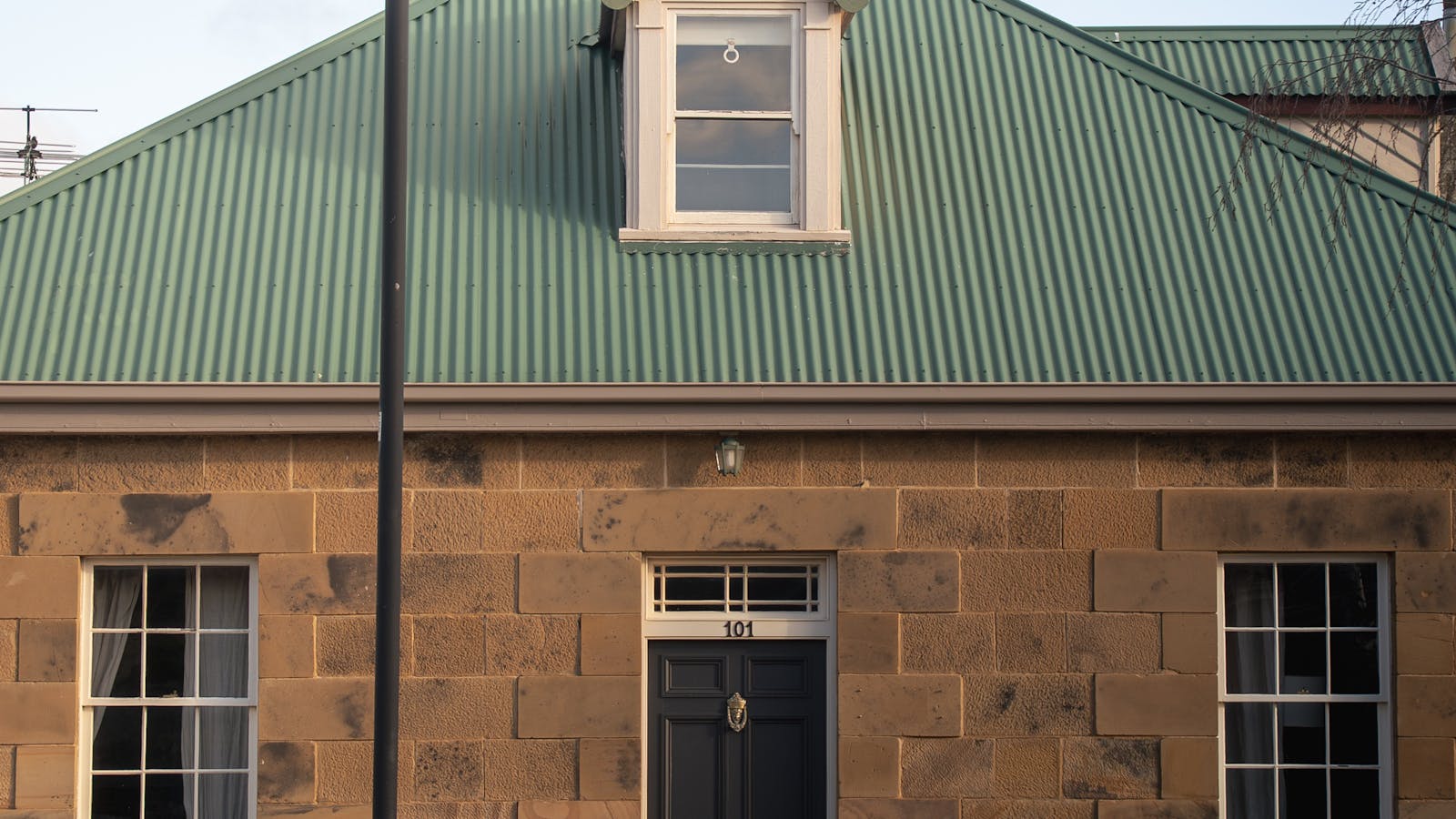 101 Oatlands Tasmania Exterior
