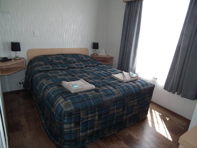 Deluxe Spa Cabin