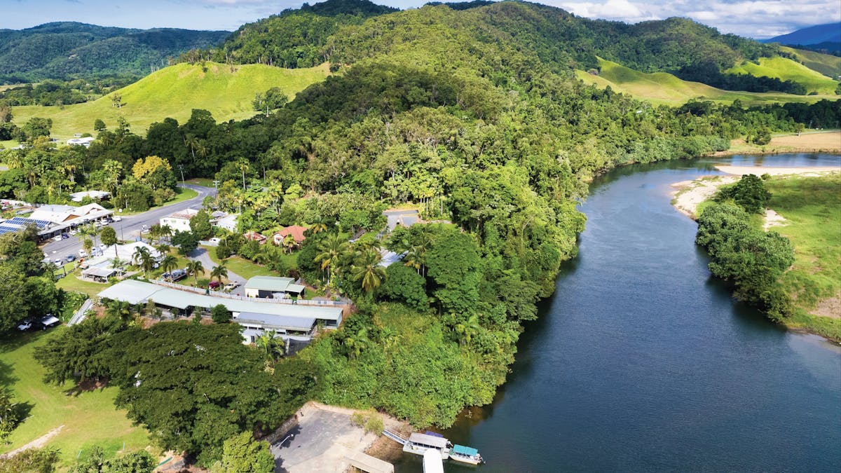Daintree Village along the famous rainforest river