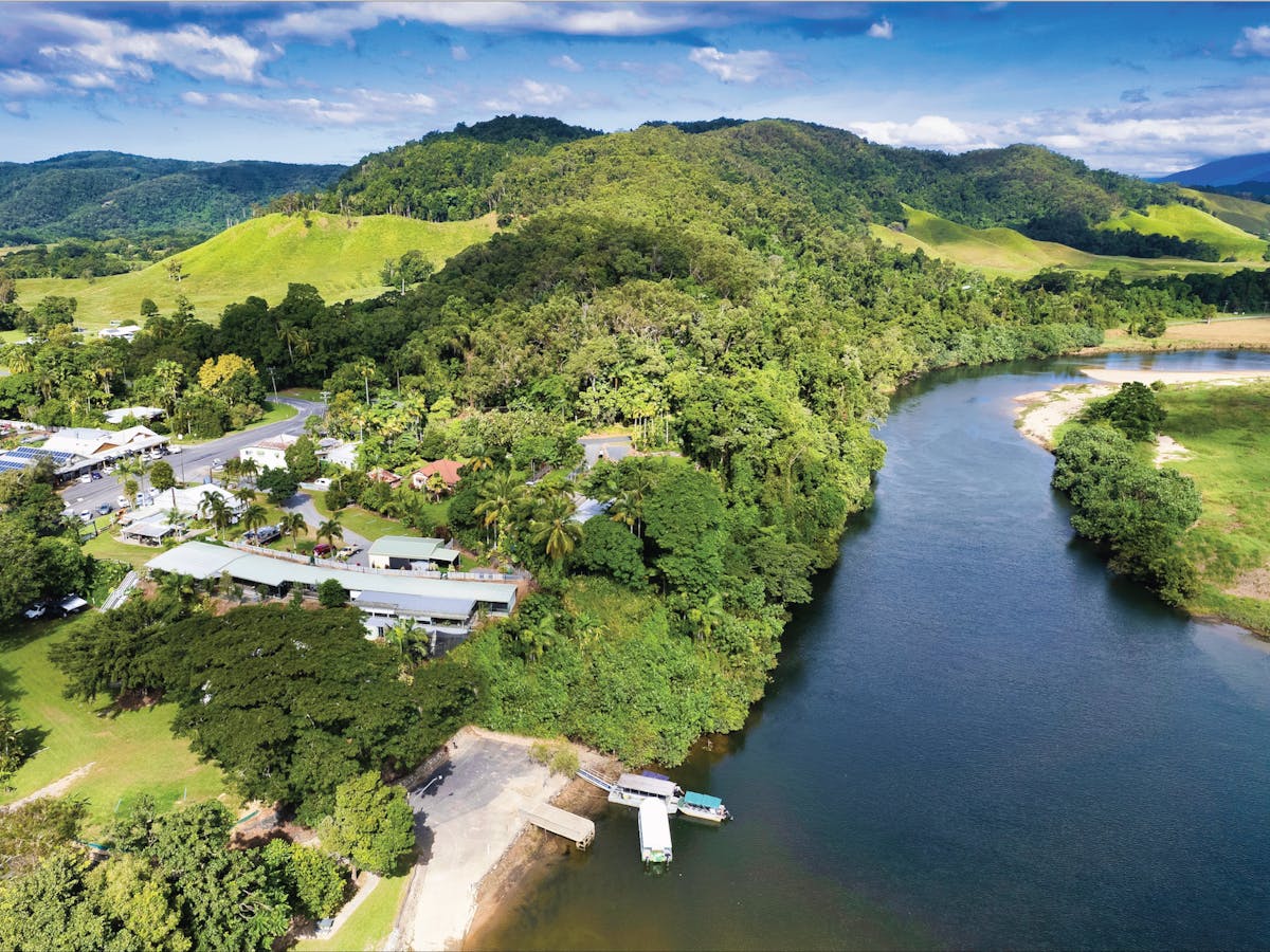 Daintree Village along the famous rainforest river