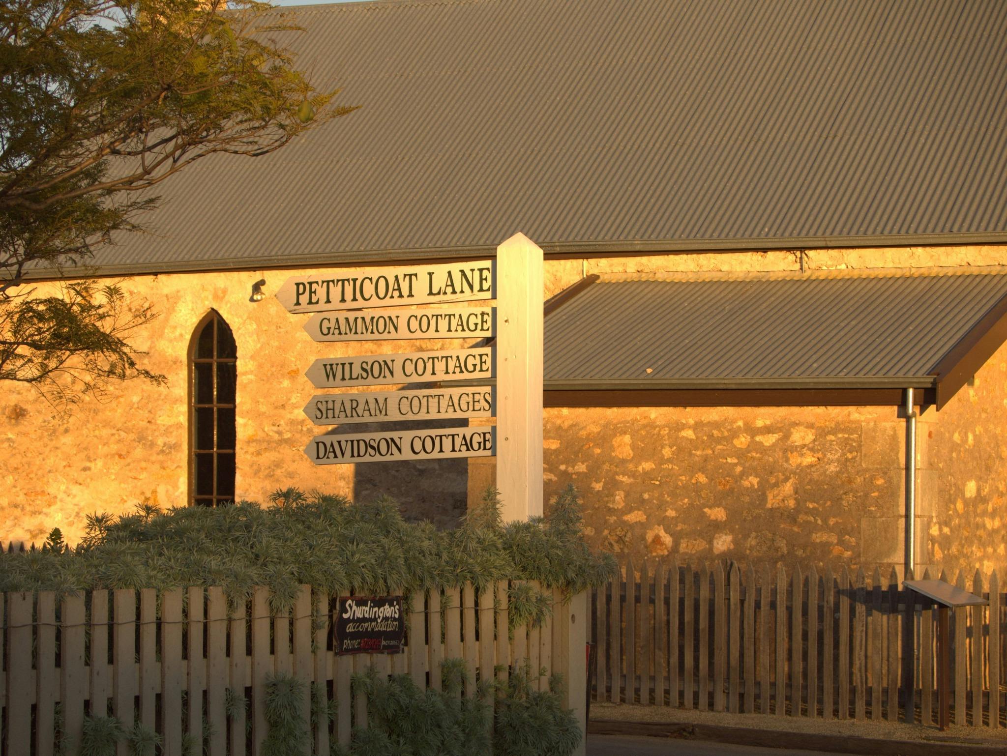 Penola Walk with History