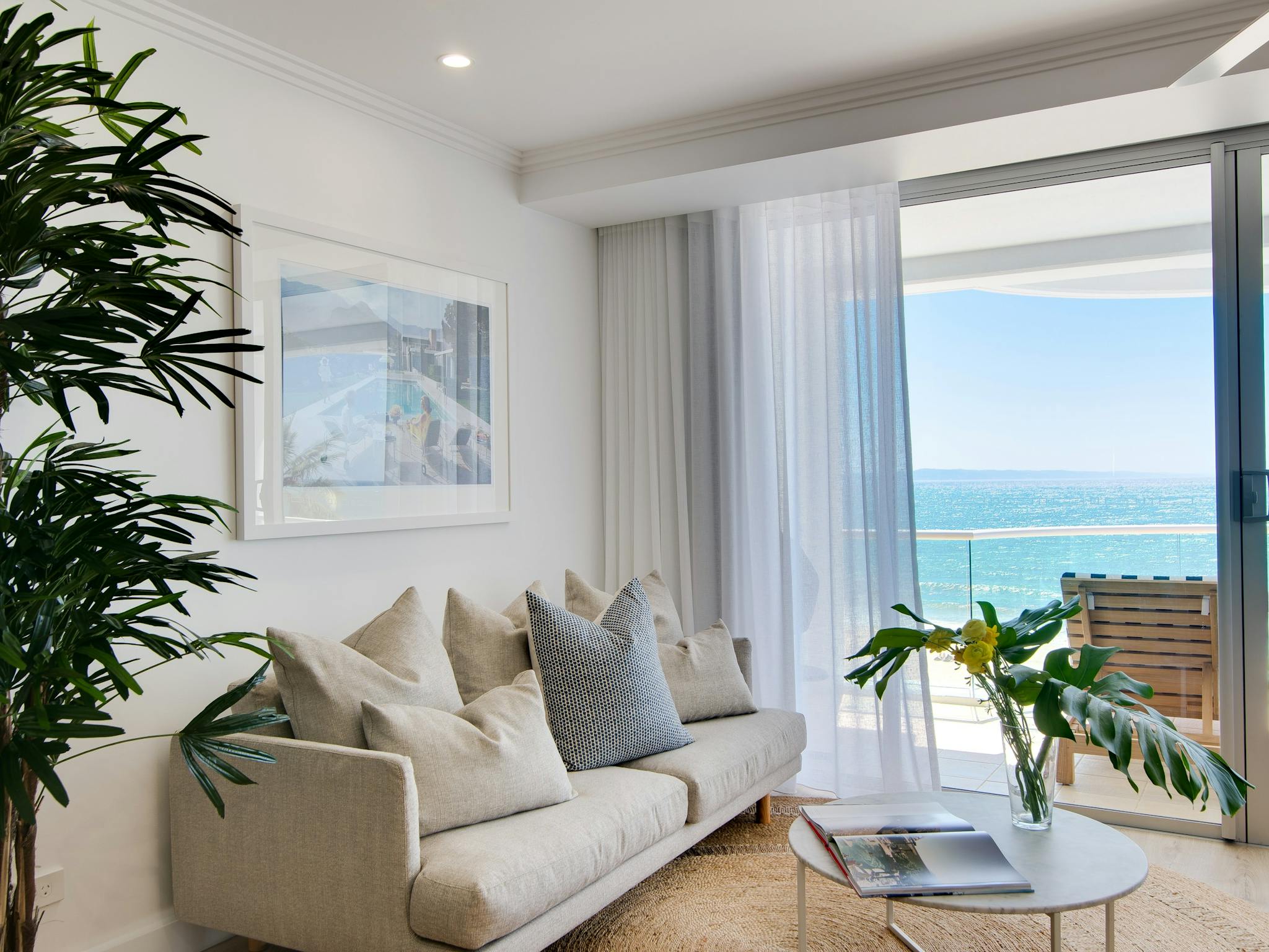 Two Bedroom Beachfront Apartments (115m2) Two Bedroom Beachfront Apartments (115m2)
