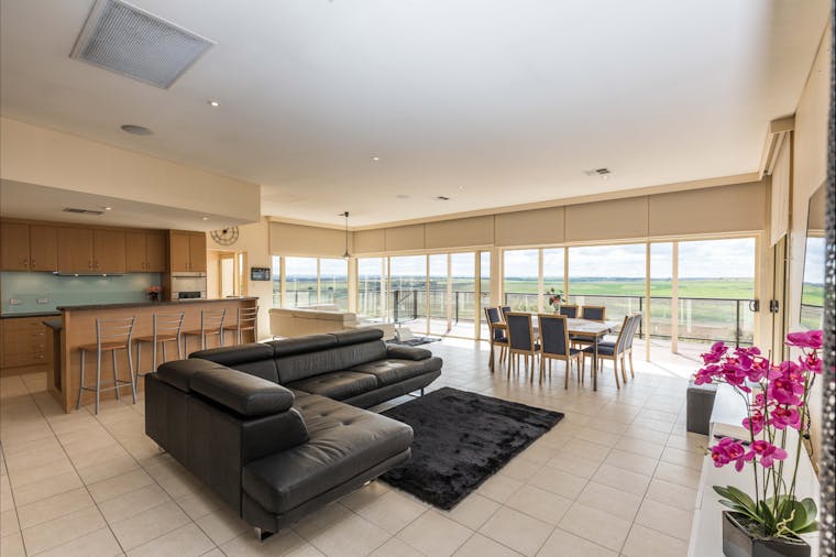 40c Lookout drive Murray Bridge