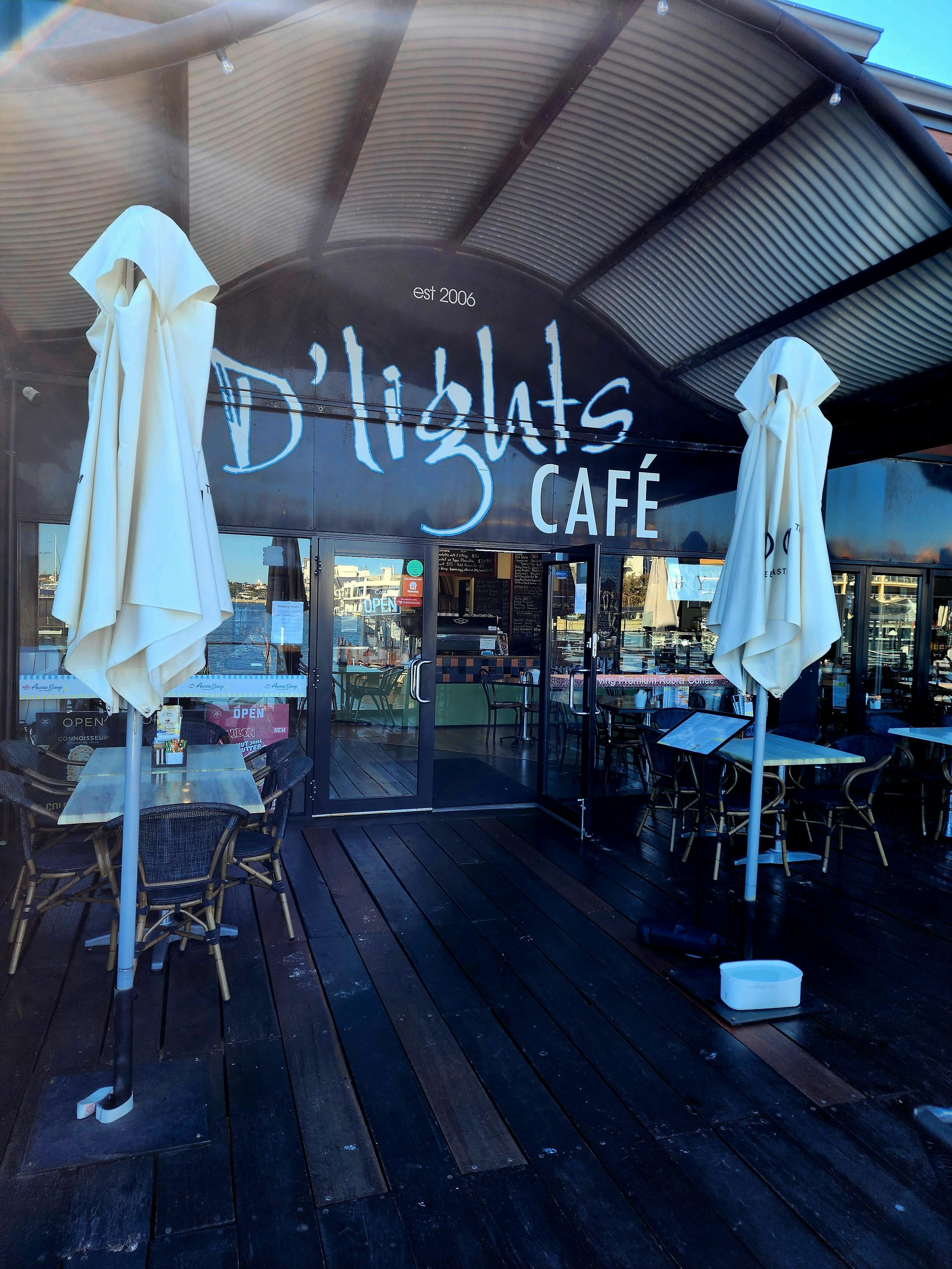 Amazing Water view from our cafe