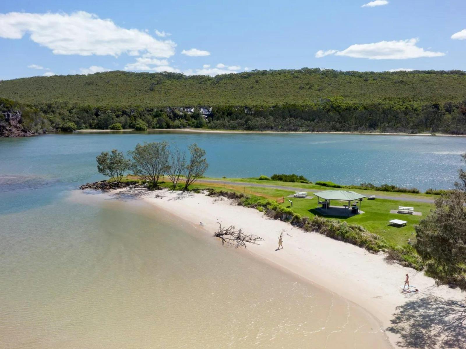 울리 홀리데이 파크