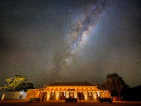 Prairie Hotel Outback Lodge, Flinders Ranges Accommodation