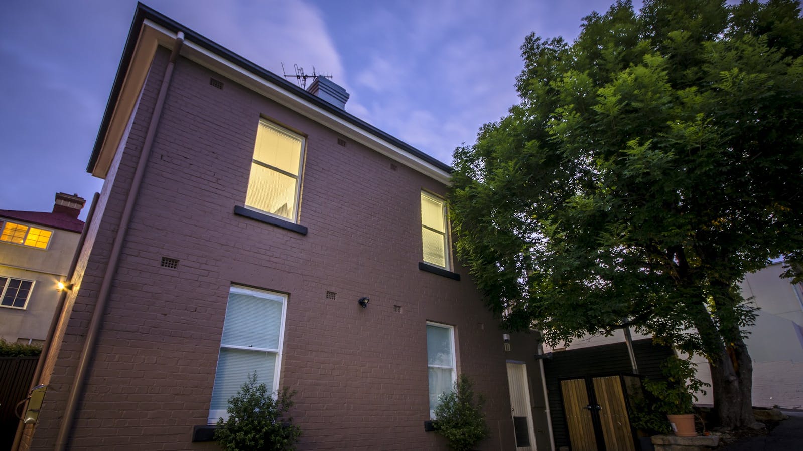 Exterior of Apartment 2 Pascoe