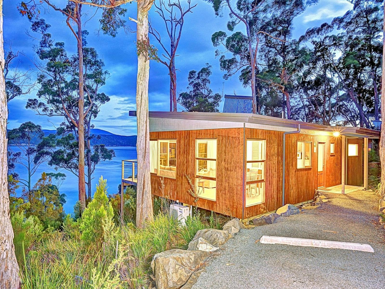 Deluxe Spa Chalet