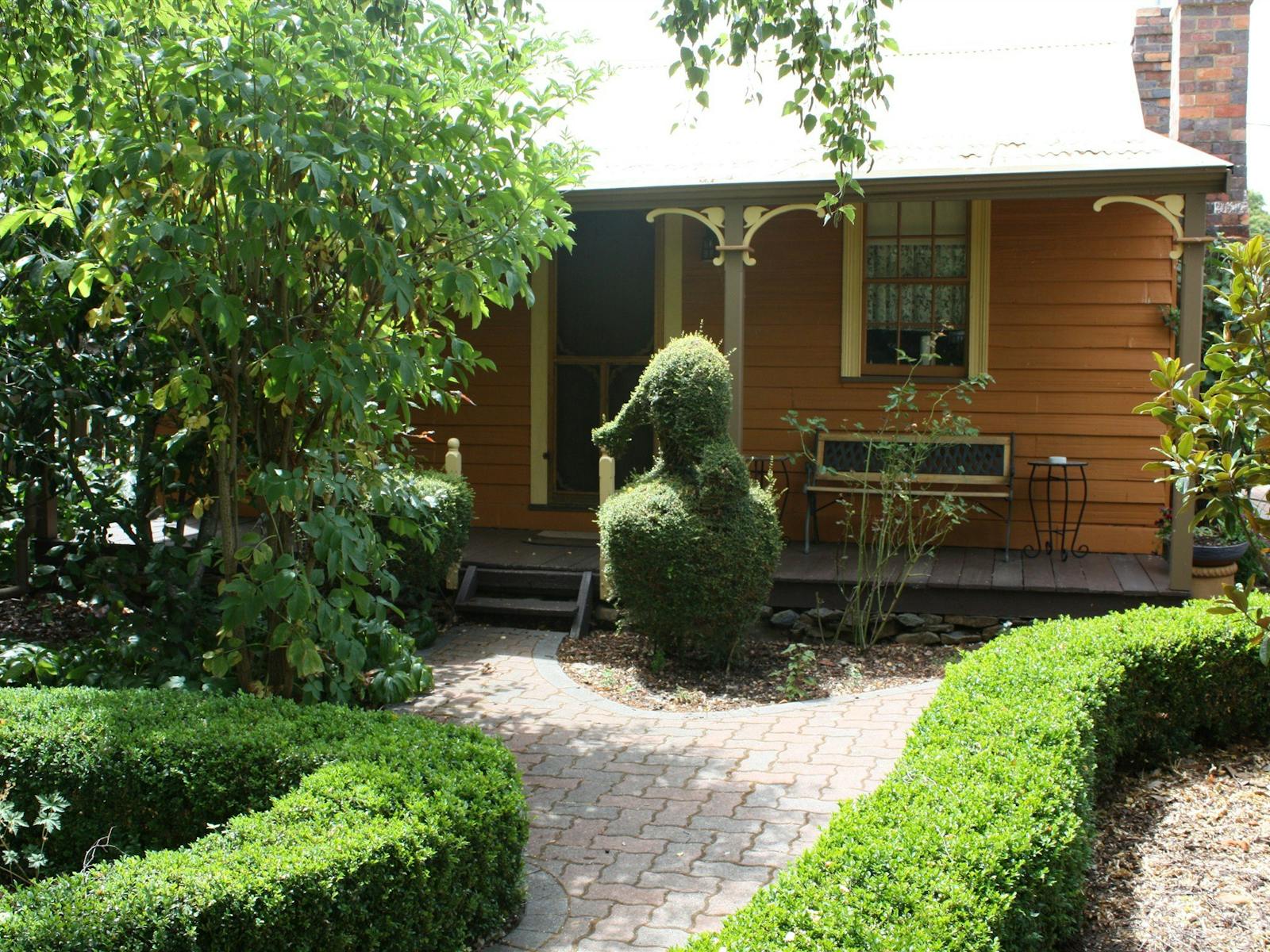 Gingerbread Cottage gardens