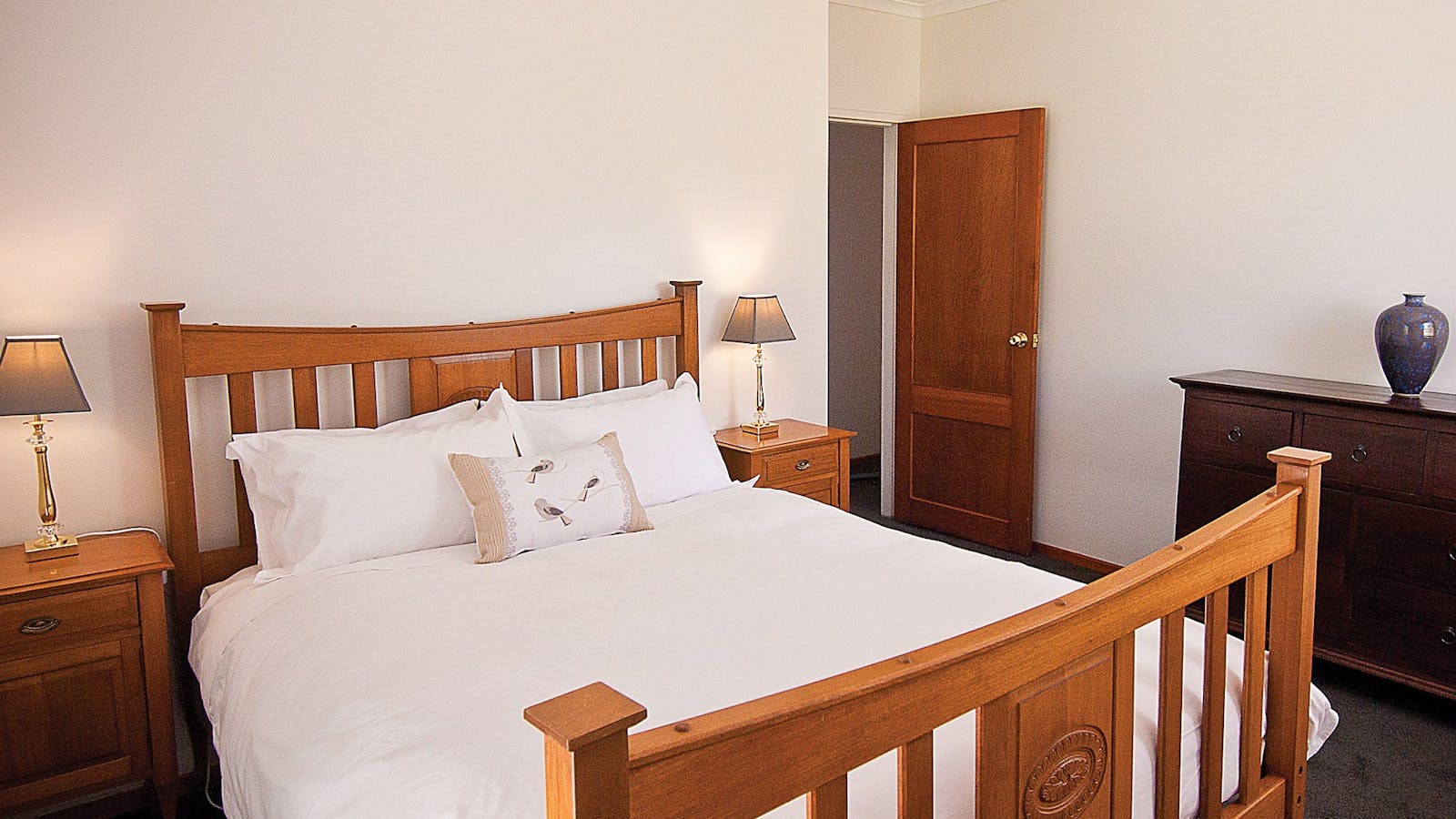 Main bedroom in the Garden House at Parnella Kettering