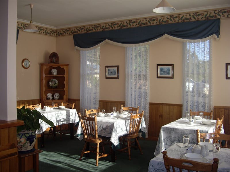Breakfast Room