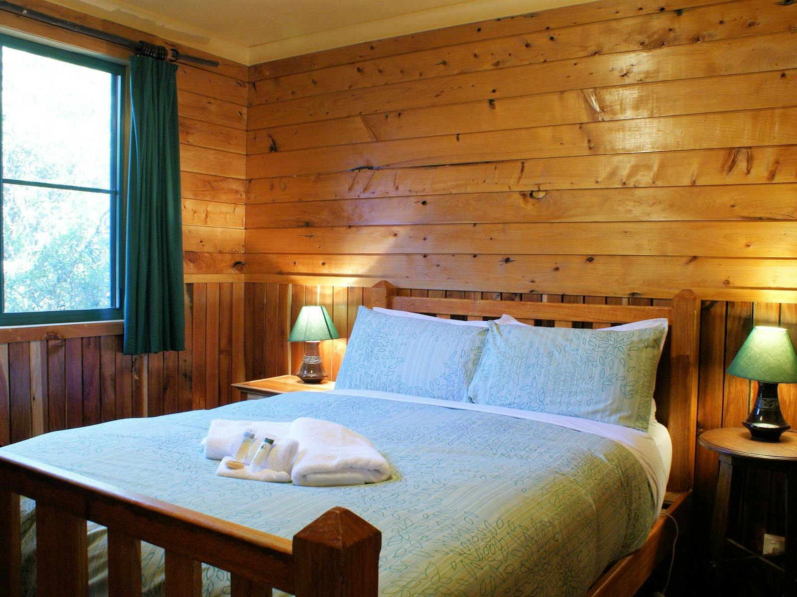 Woodsmoke Cottage, Romantic getaway accommodation at Cradle Mountain
