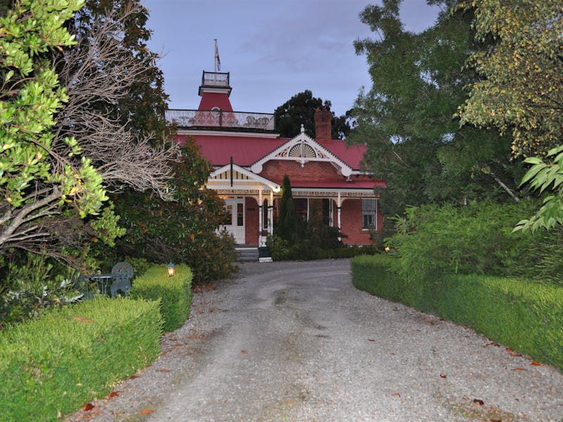 Ormiston House entrance