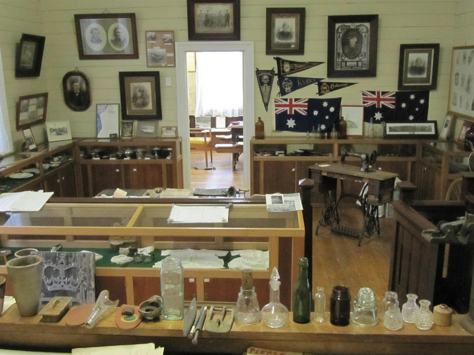 inside Waratah Museum