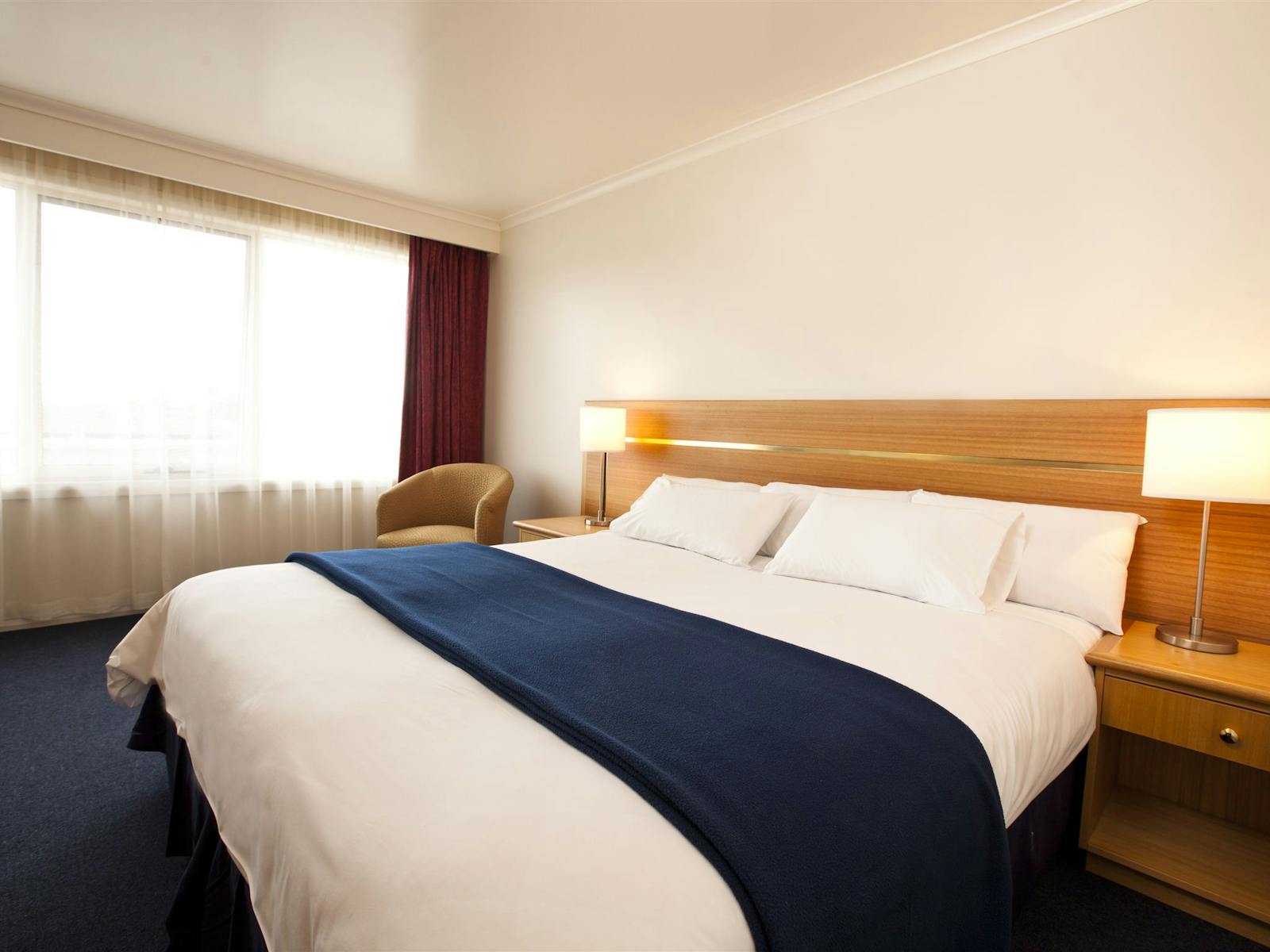King Bed in every room