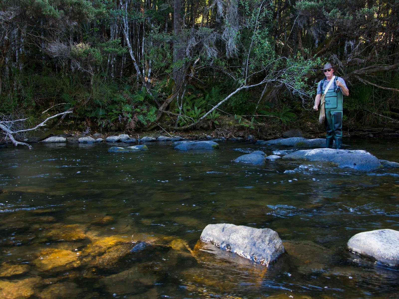 Situated on the banks of The Tyenna River.