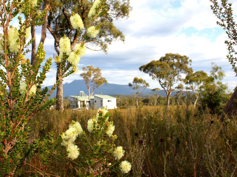 Self contained cabin Buttongrass Retreat