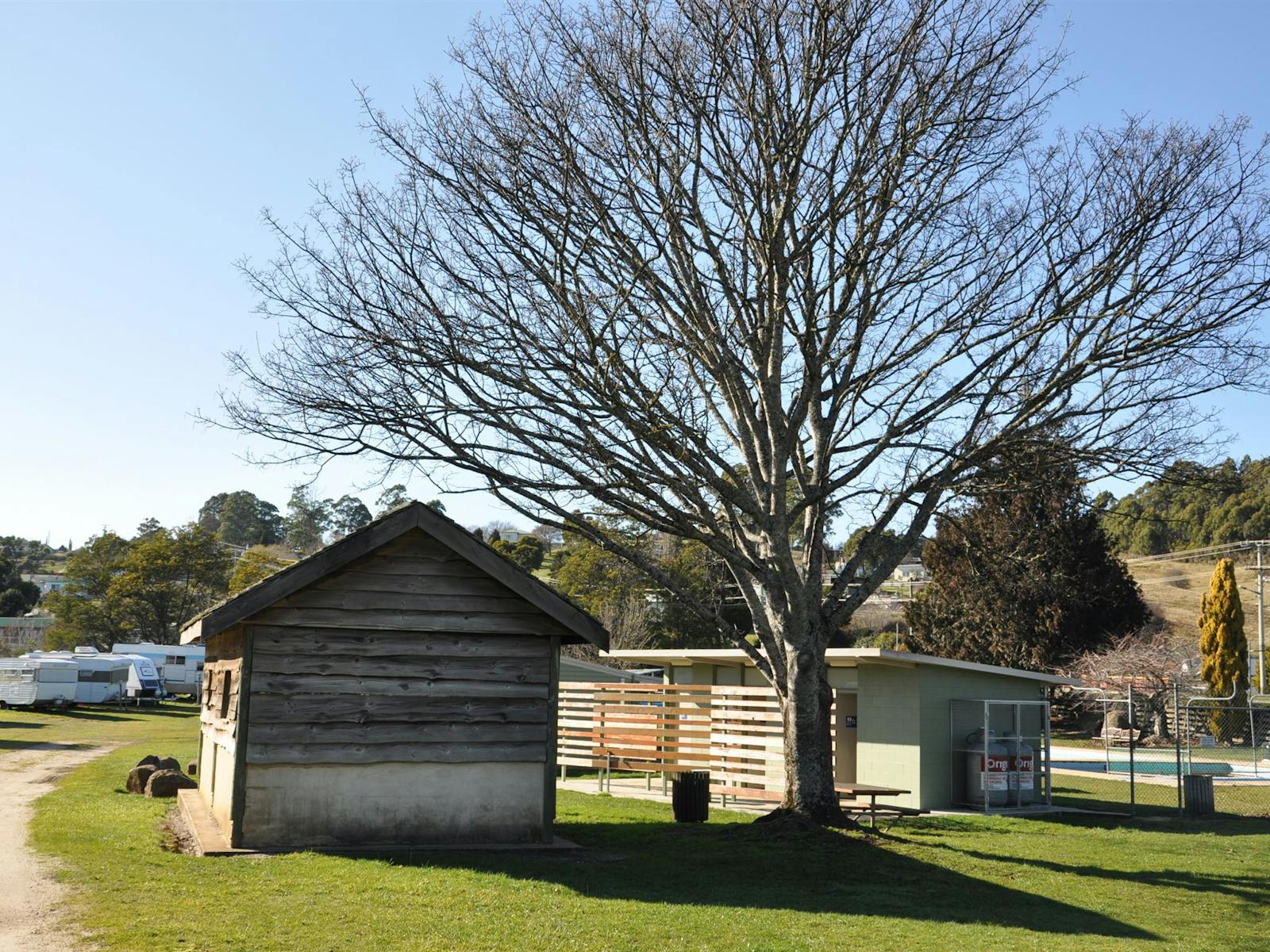 Camping - Branxholm Centennial Park