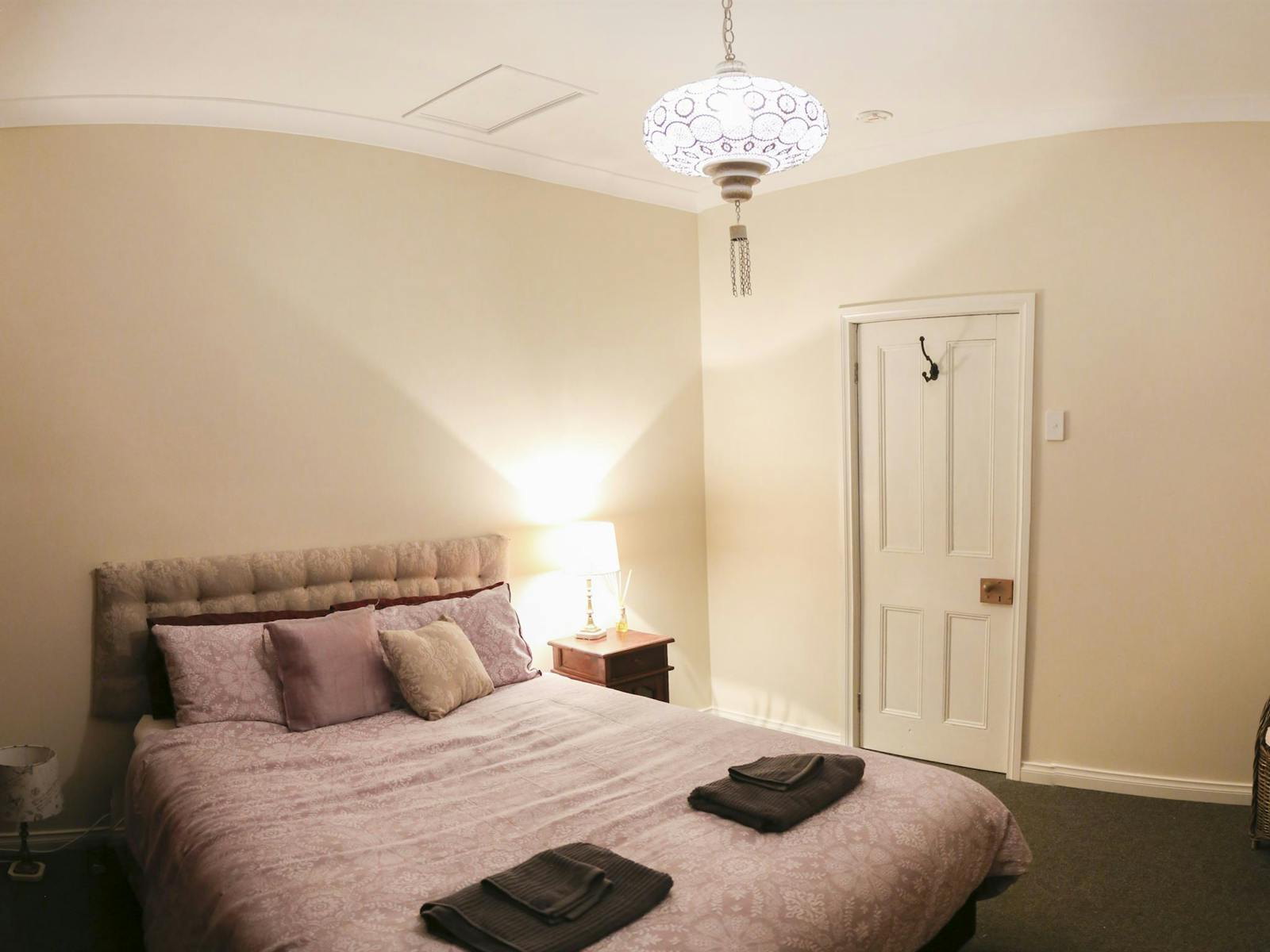 Queen bedroom
