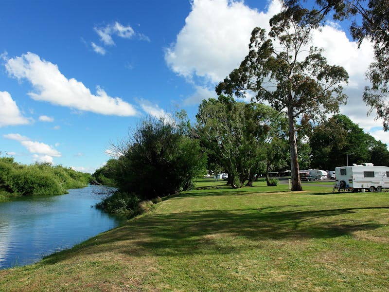 Longford Riverside Caravan Park