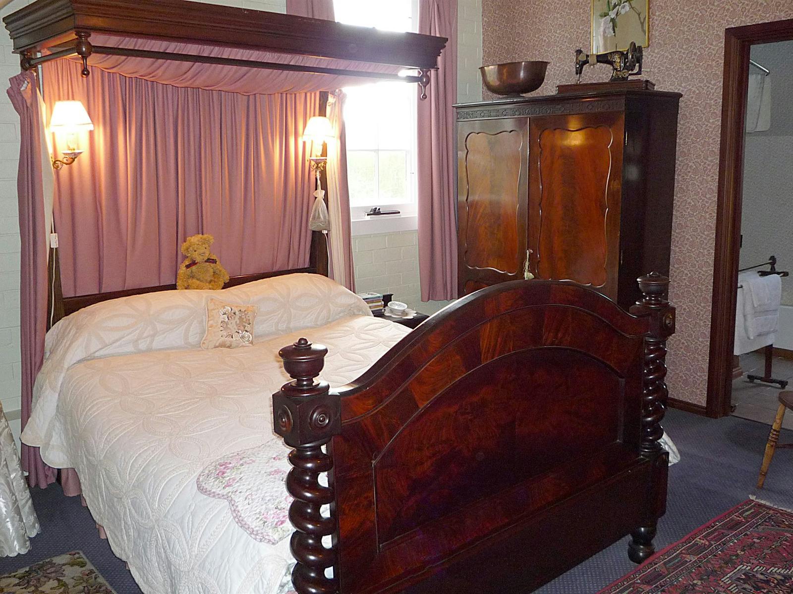 Lovely half-tester  bed