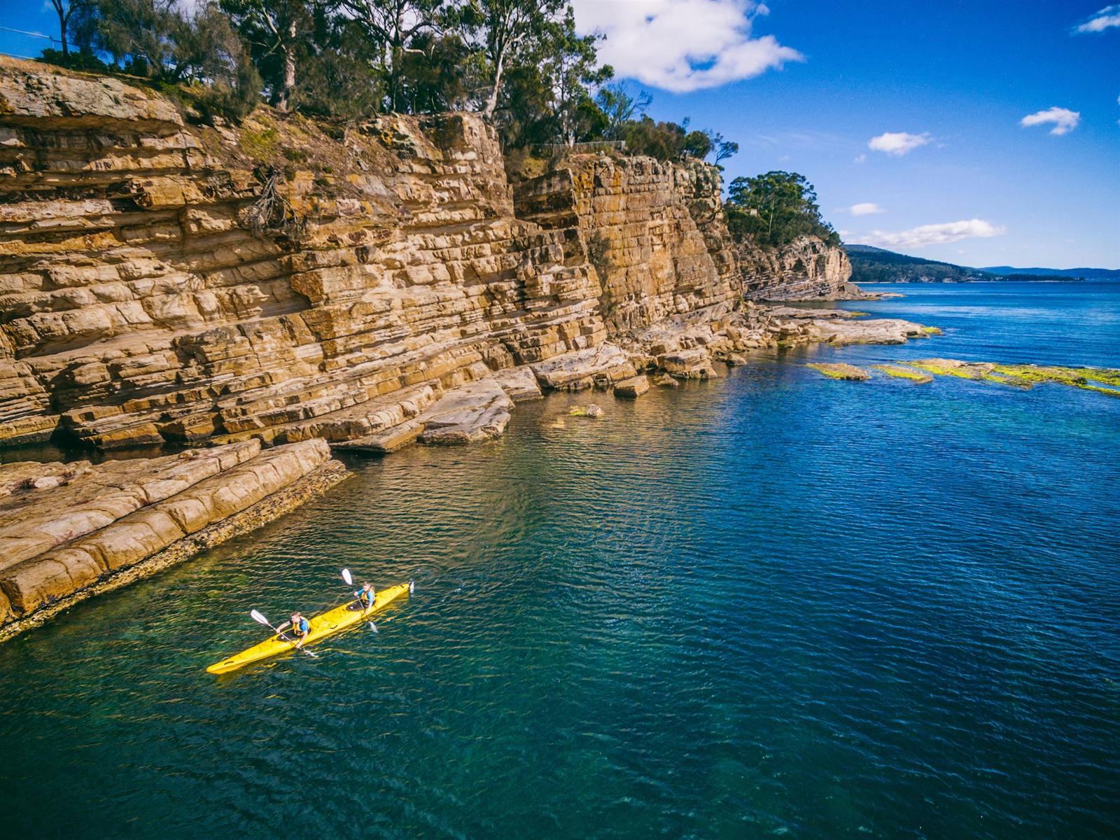 Kayaking Hobart's Cliffs