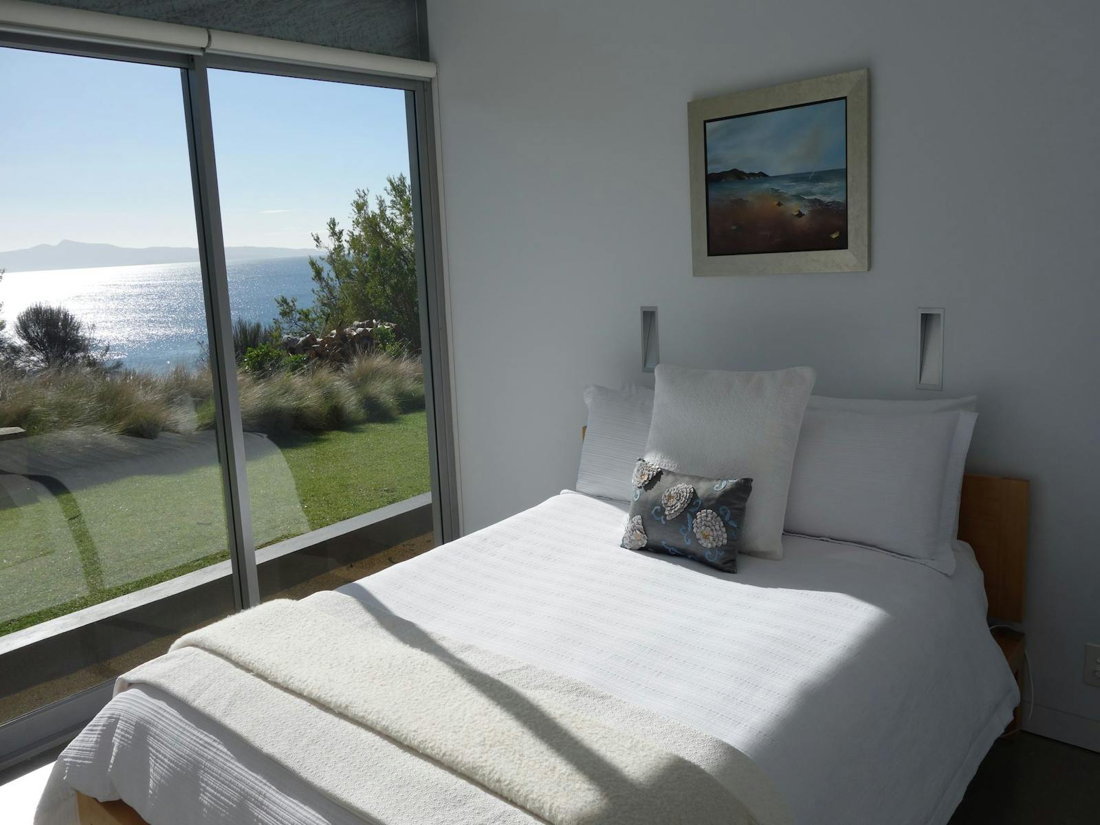 Avalon Coastal Retreat