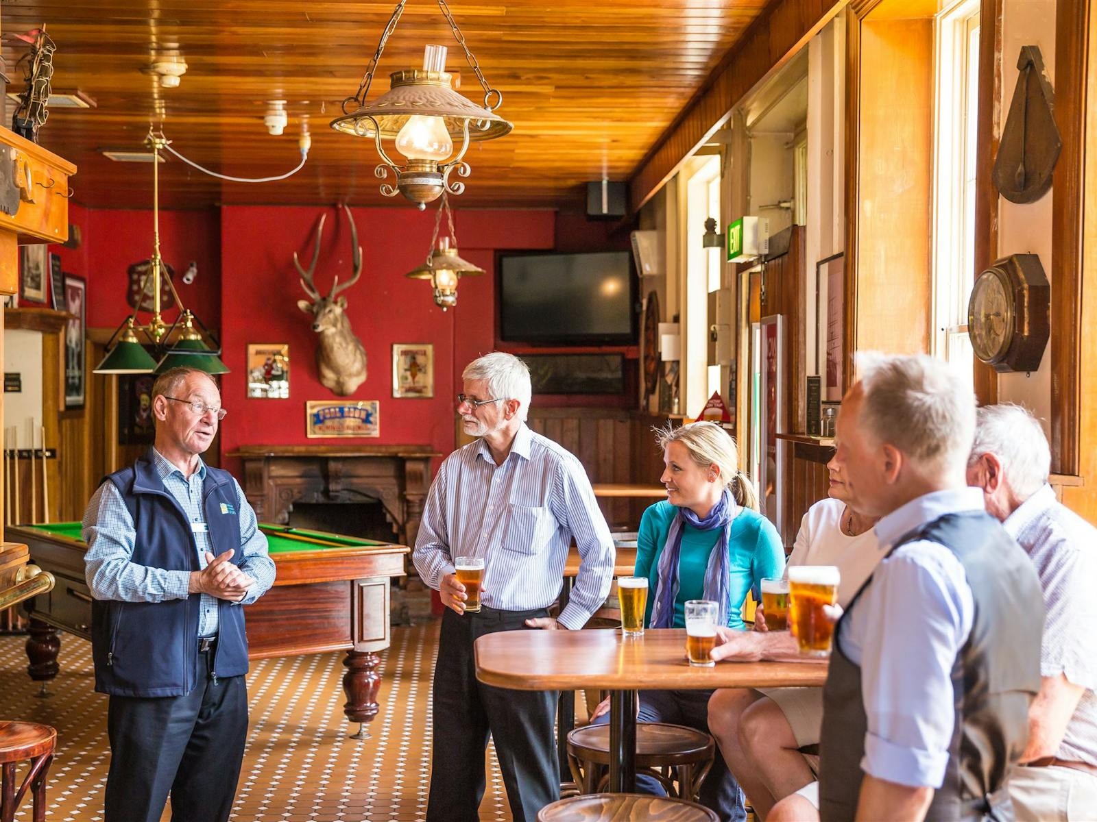 Old Hobart Pub Tour - Hobart Historic Tours