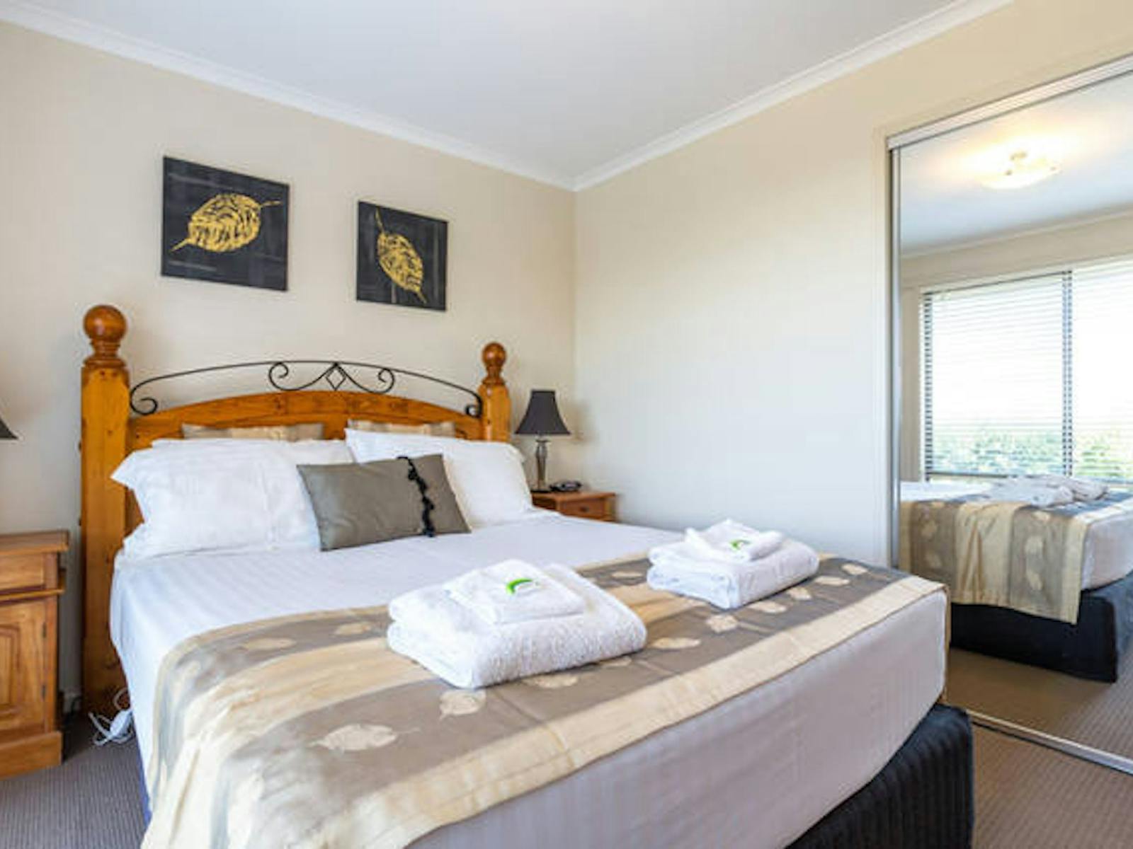 Upstairs main bedroom