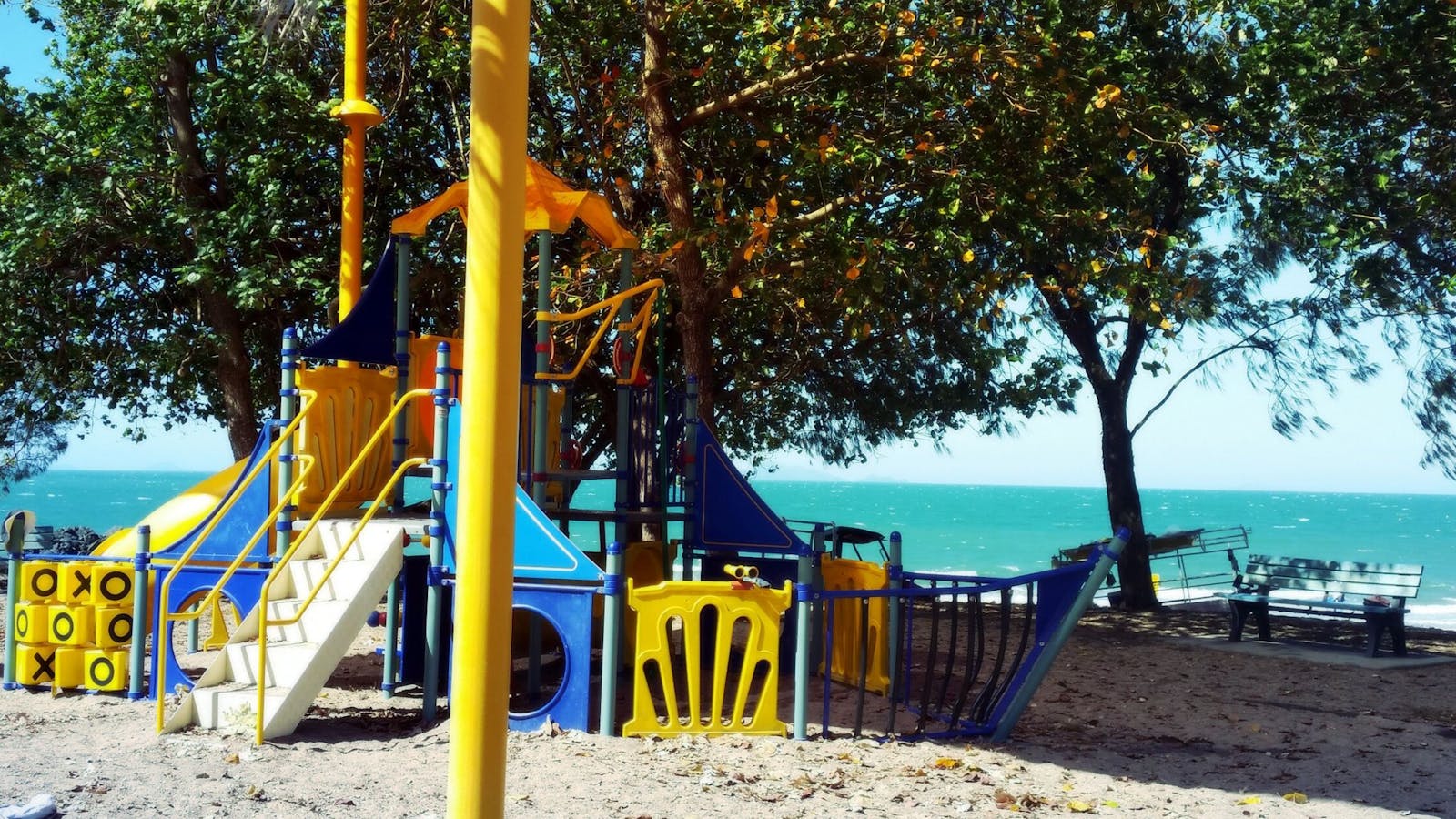 Eimeo Beach
