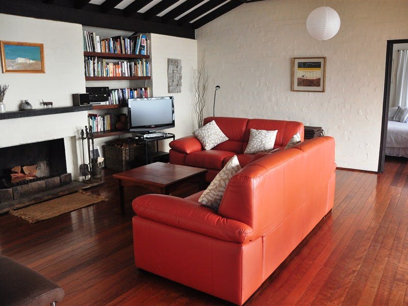 Cosy open fireplacd