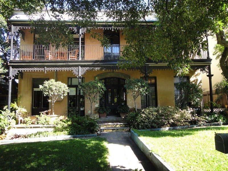 Tara Guest House