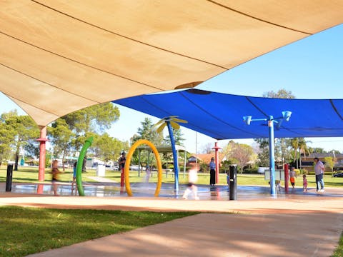 埃爾斯頓公園水上樂園