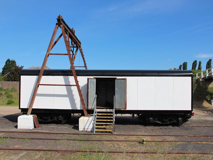 Ice was used in the roof compartment to keep meat cool whilst in transit.