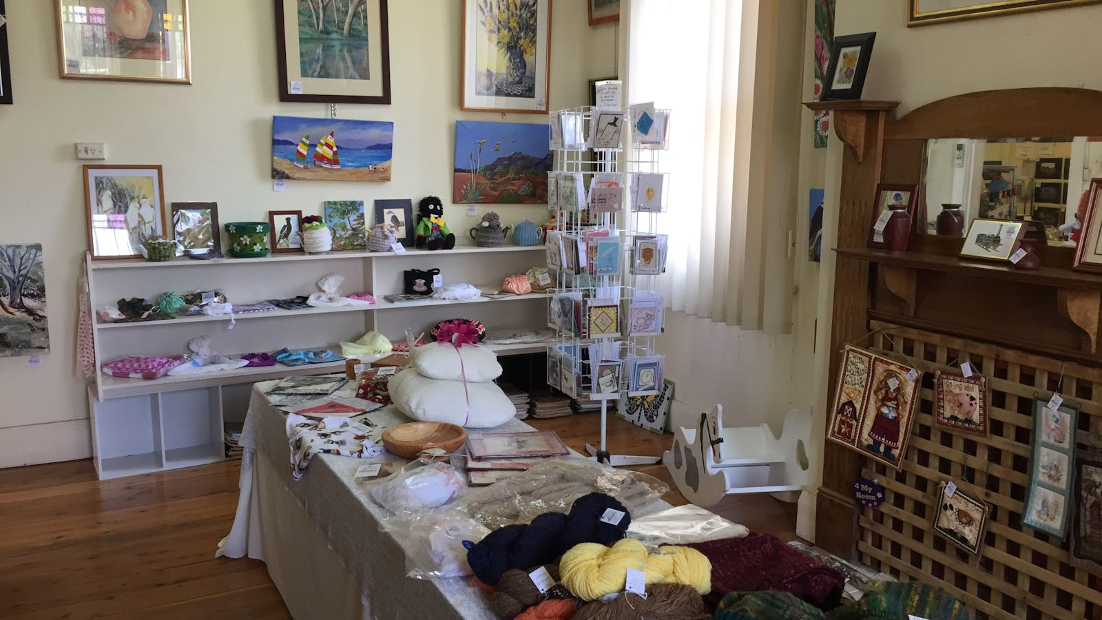 Dubbo Arts and Crafts Society Cottage Shop