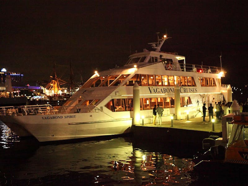 christmas dinner cruise sydney