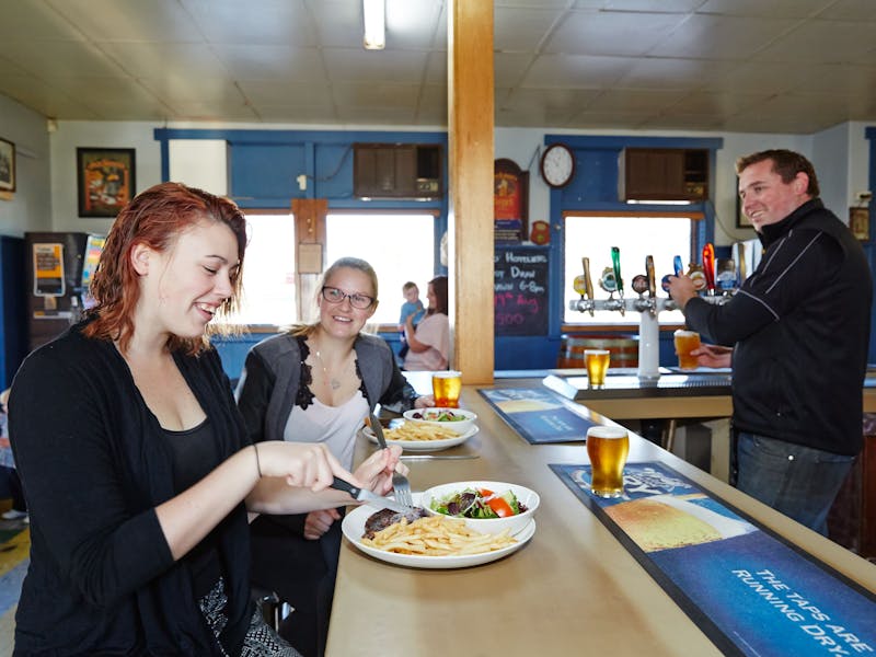 Central Hotel Ungarie NSW Holidays & Things to Do