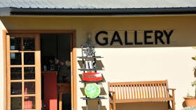 Exclusive Hot Glass Gallery