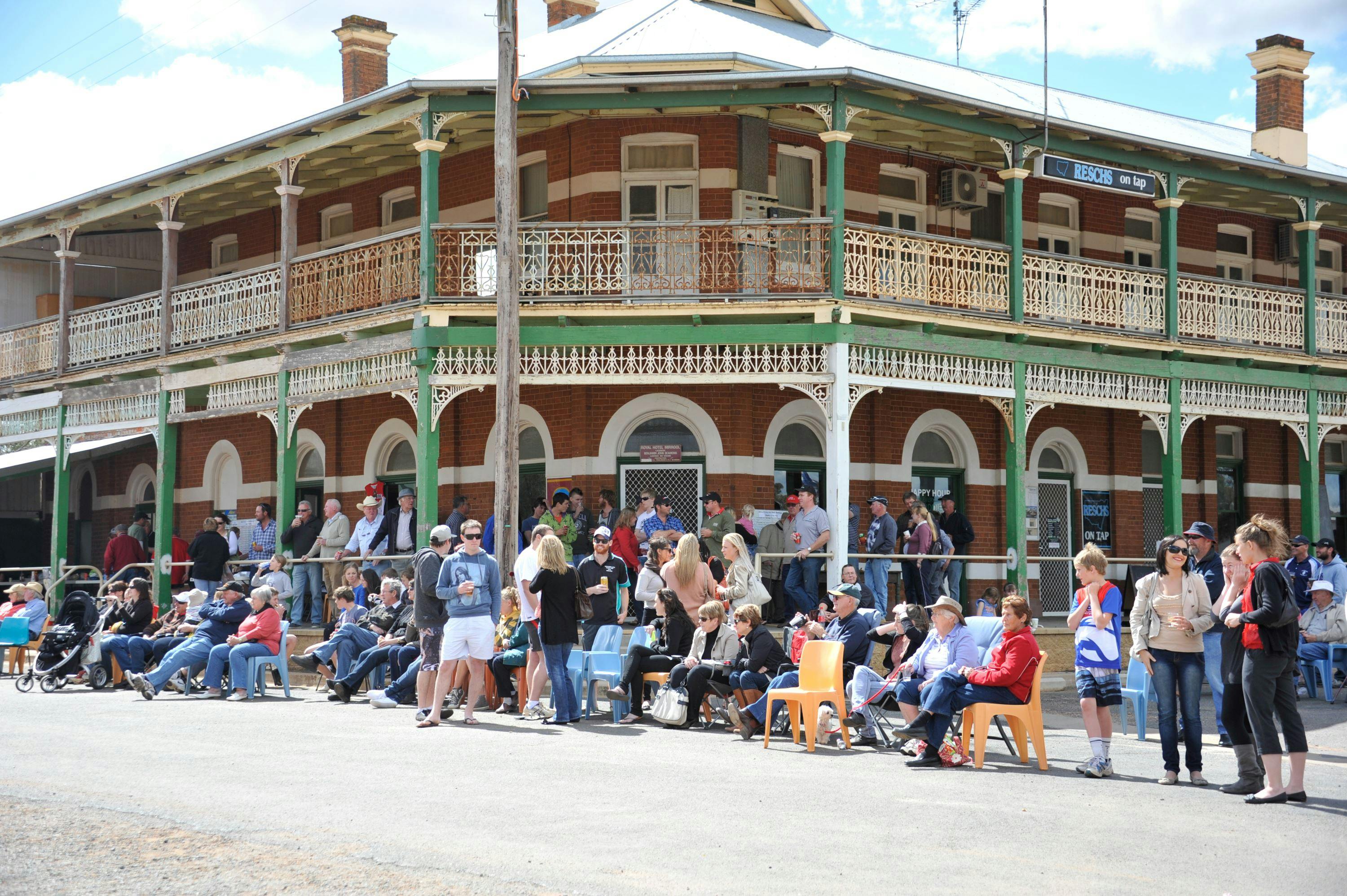 미롤 로얄 호텔