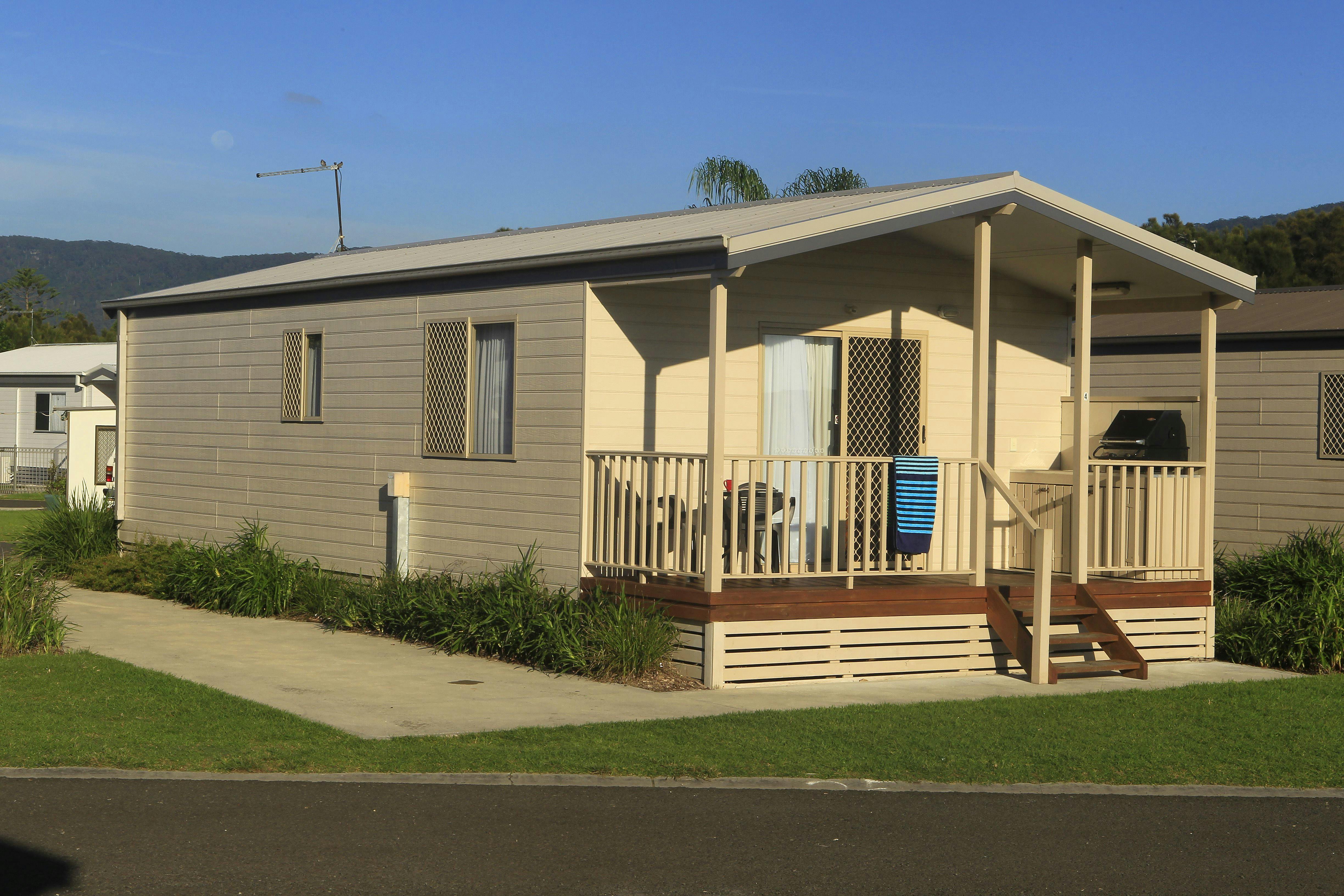Two Bedroom Deluxe Six Berth Cabin