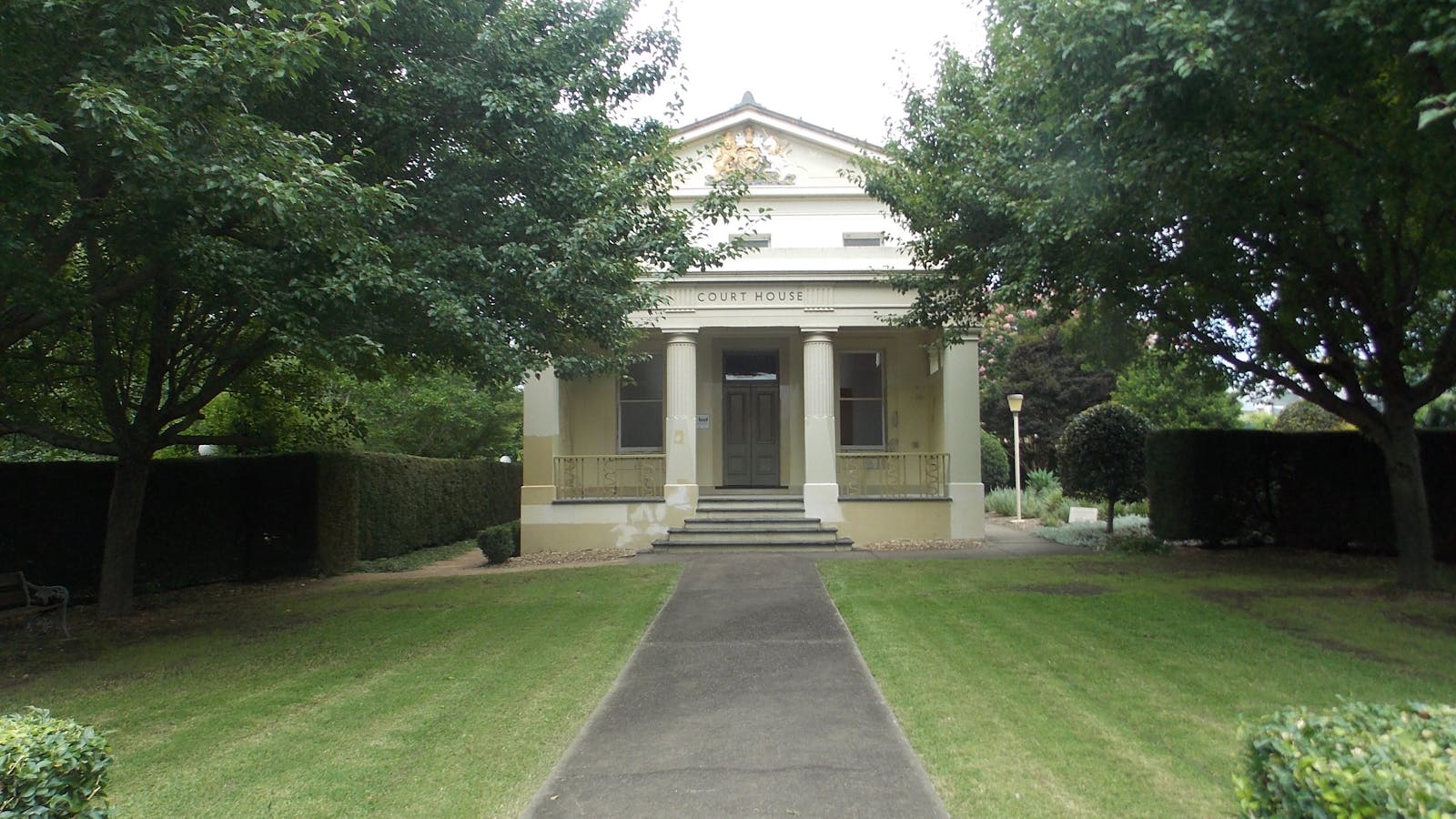 Berry Courthouse